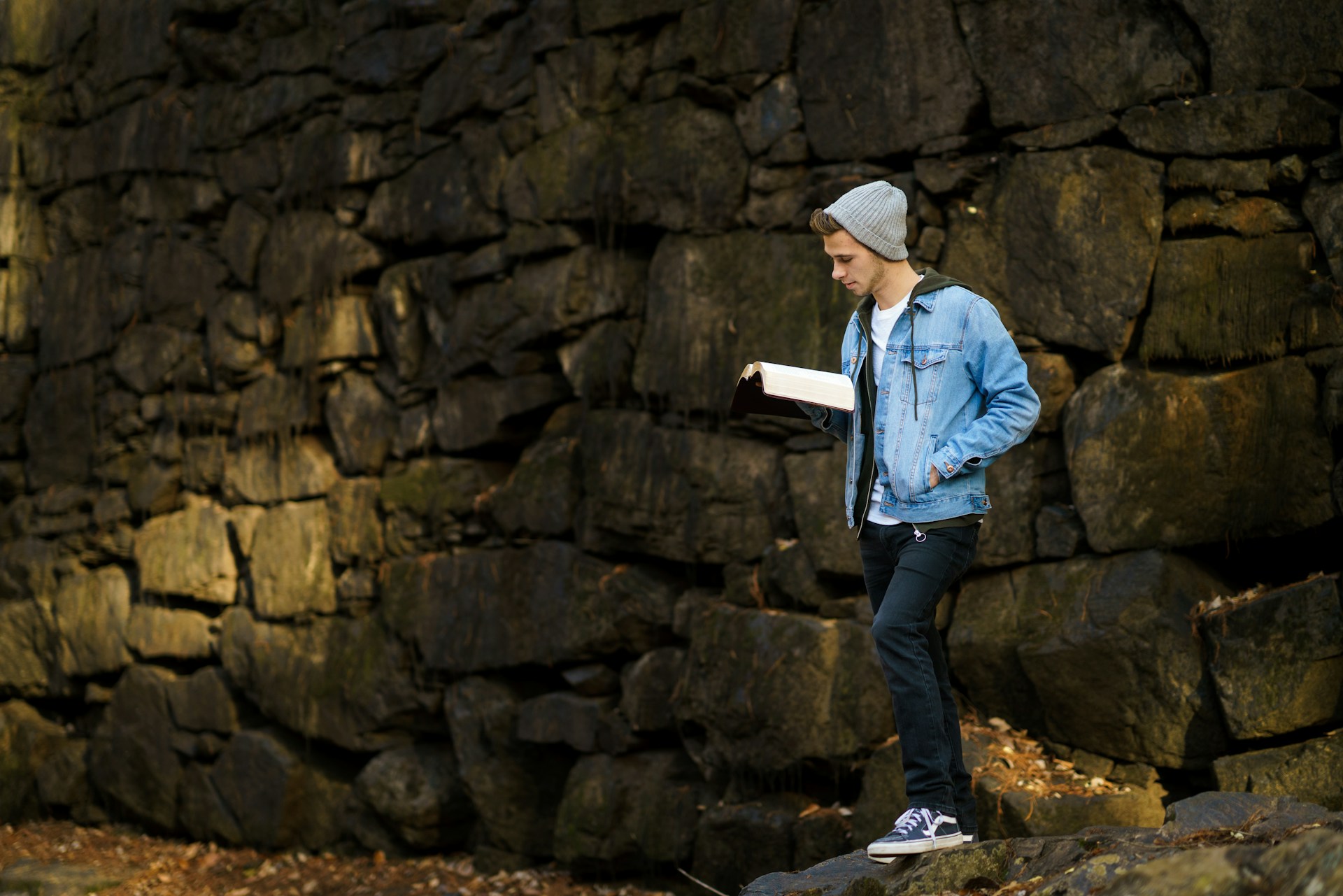 3 Recommended Books for High School Students