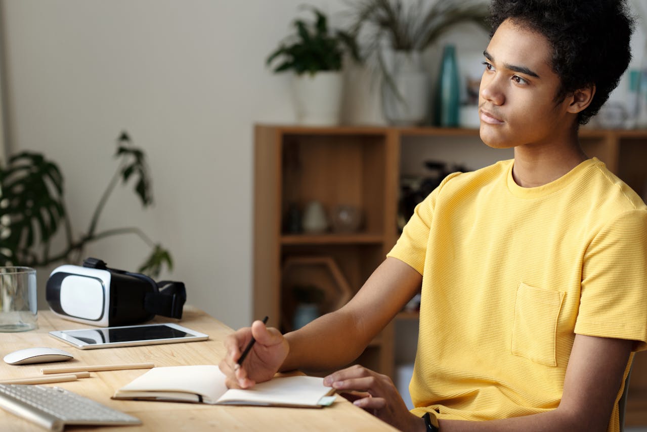 Limiting Distractions for a Better Writing Experience